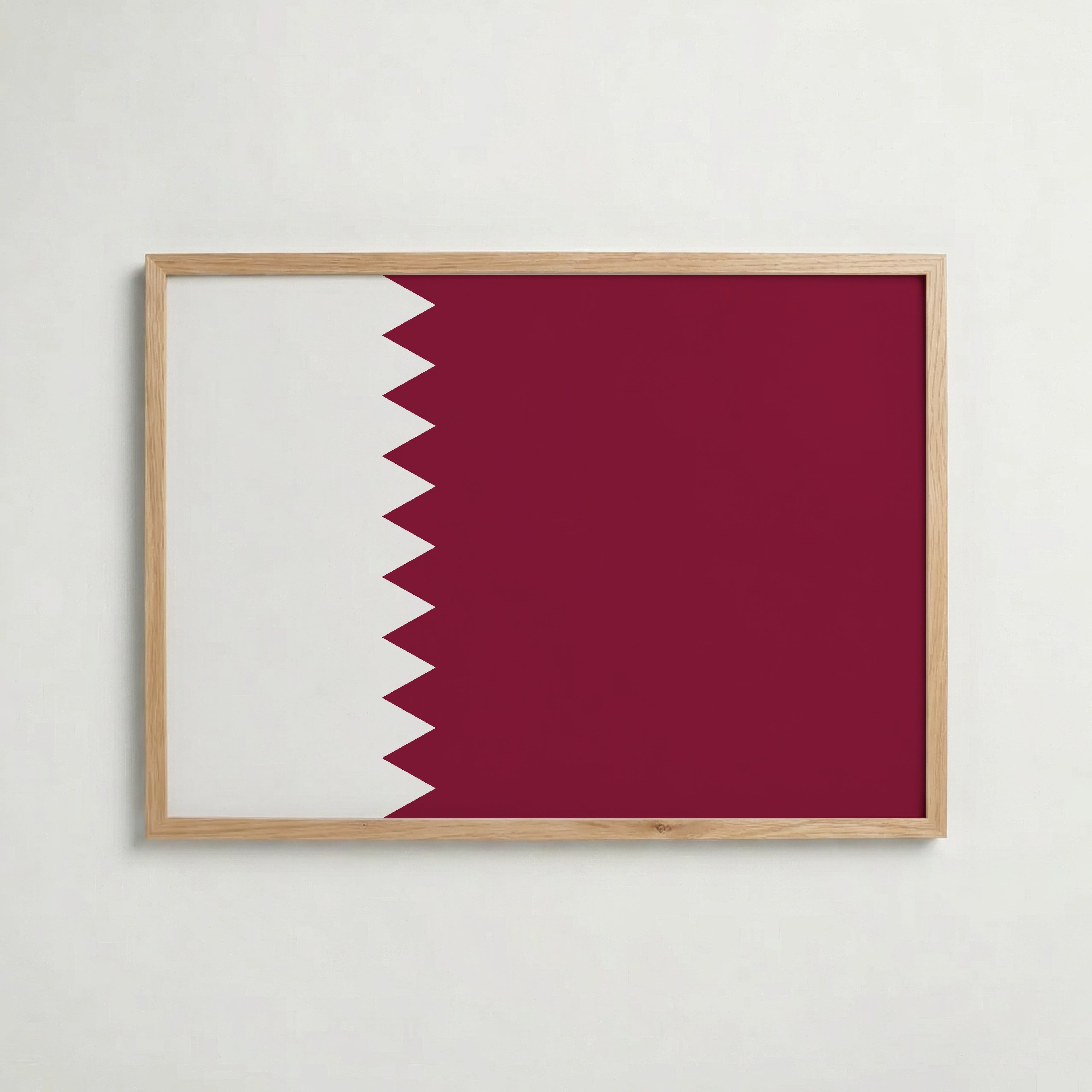 Qatar National Flag Poster i ekram – inramad konsttryck för stilren inredning hos Bozetto