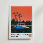 Bozetto Hiroshi Nagai Tokyo FM Sunset Poster visar en stiliserad scen vid poolen med palmer i solnedgången, märkt TOKYO FM 80.0, med "Hiroshi Nagai", färgprover och "Tokyo 1973" längst ner, vilket framkallar tropisk nostalgi.