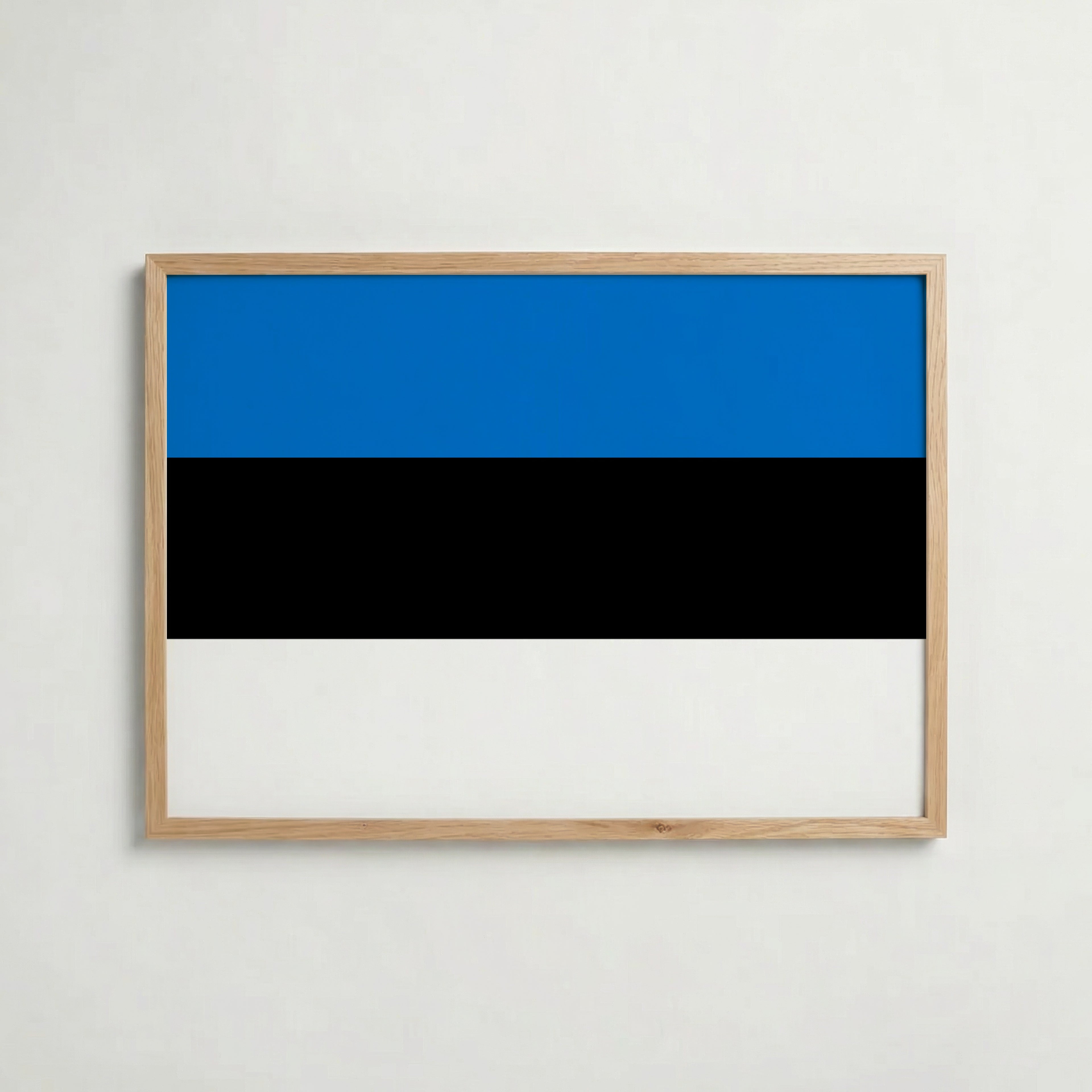 Estonia National Flag Poster i ekram – inramad konsttryck för stilren inredning hos Bozetto