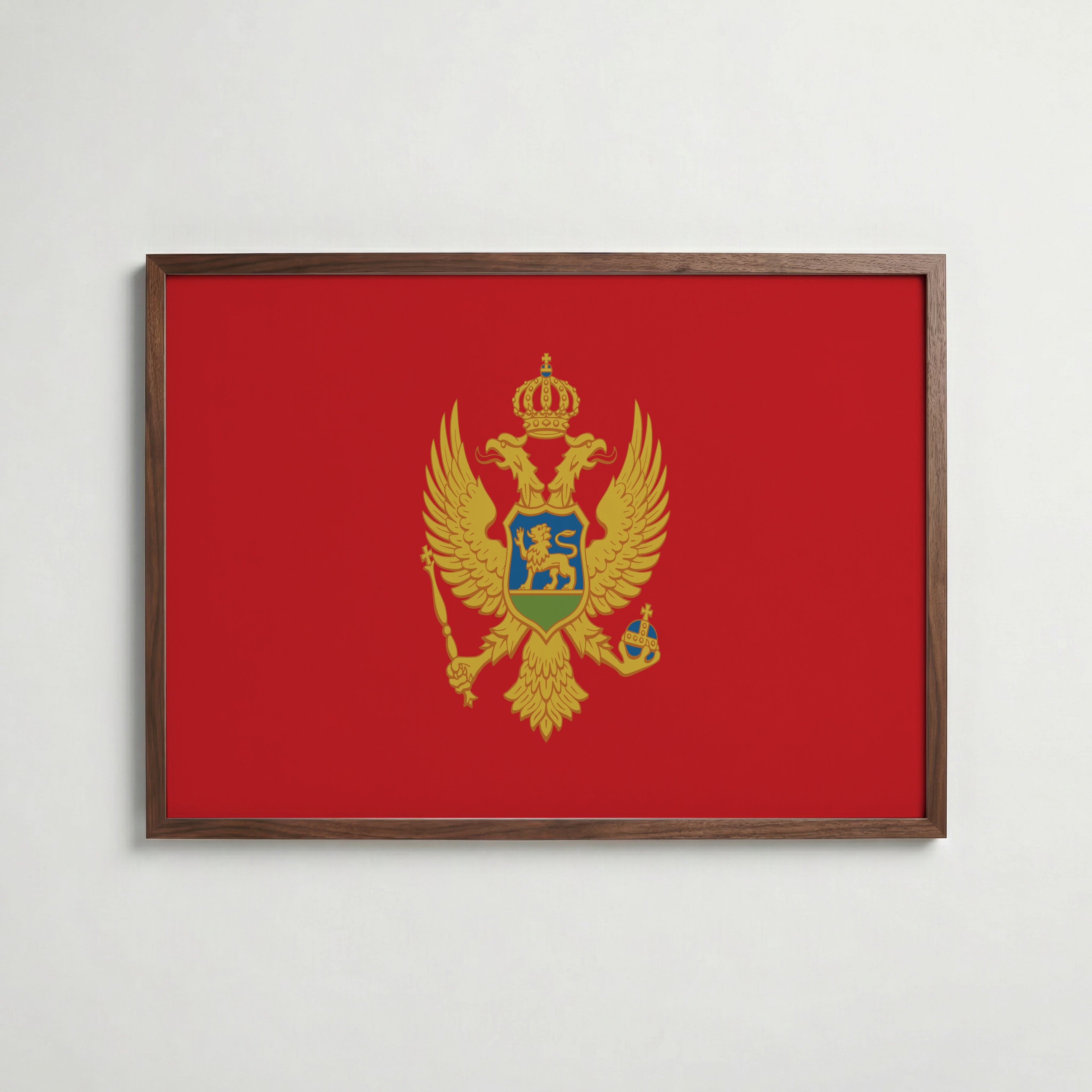Montenegro National Flag Poster i valnötsram – varm konstaffisch för hemmet från Bozetto