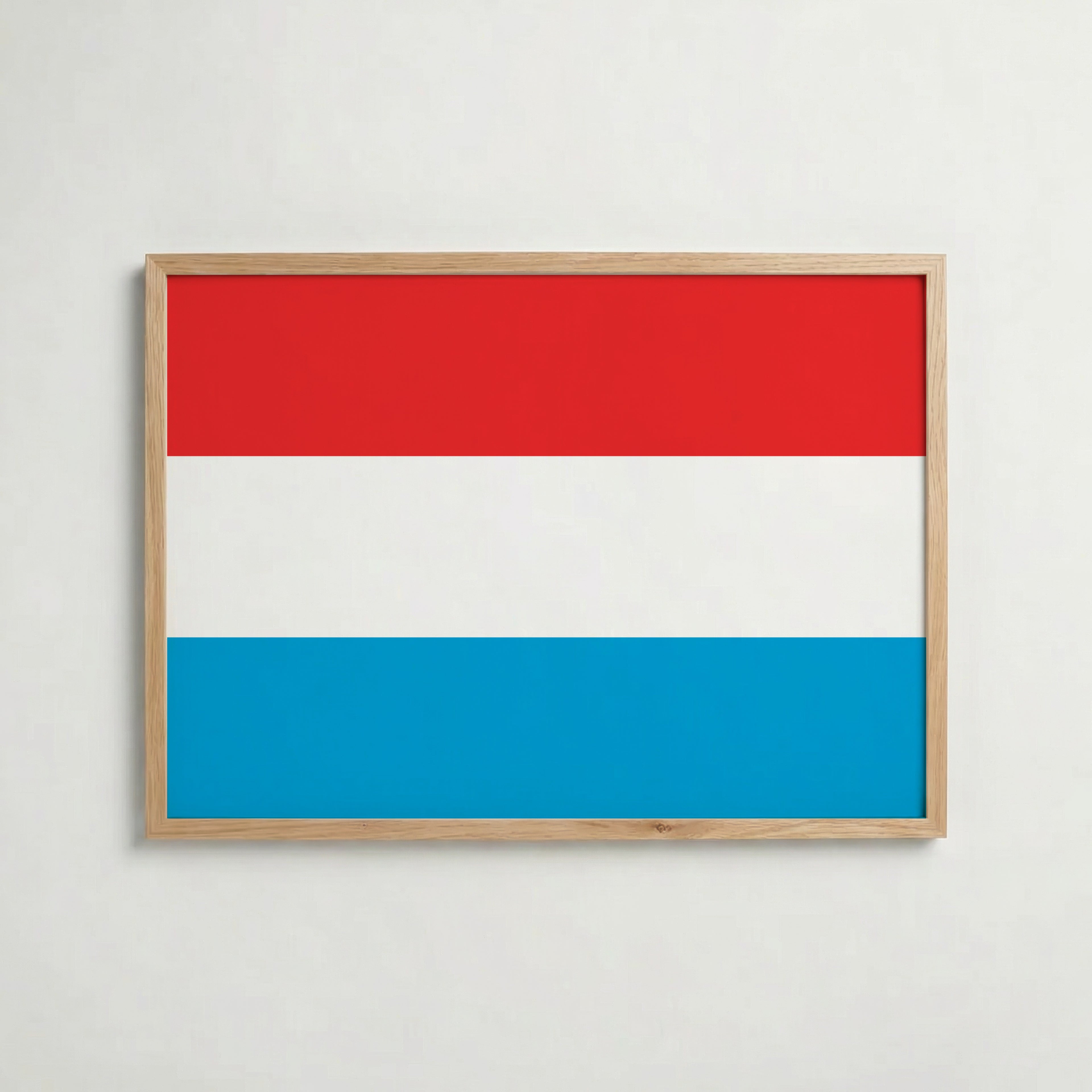 Luxembourg National Flag Poster i ekram – inramad konsttryck för stilren inredning hos Bozetto