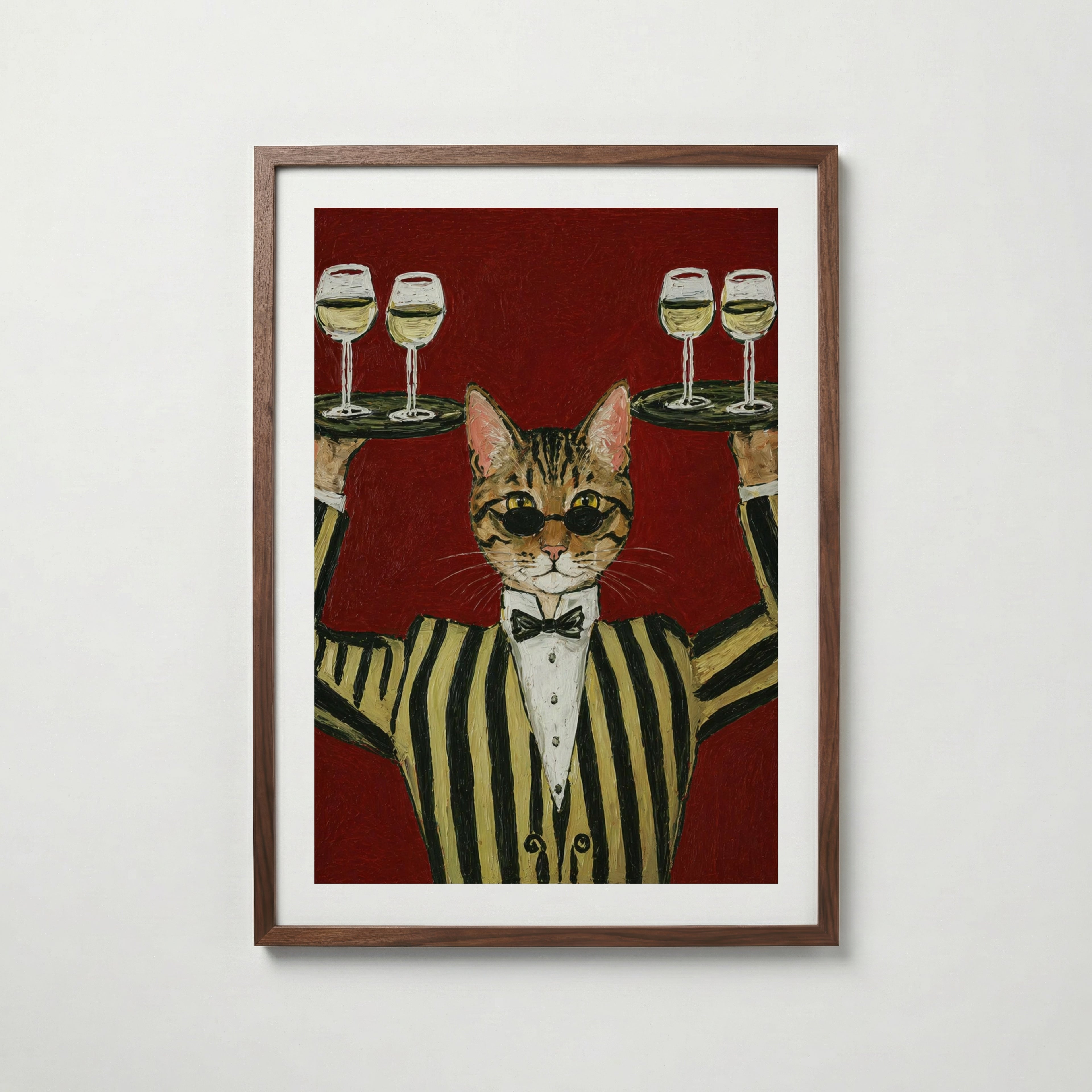Champagne Cat i valnötsram med mörkt trä – köp enkelt hos Bozetto i hög kvalitet