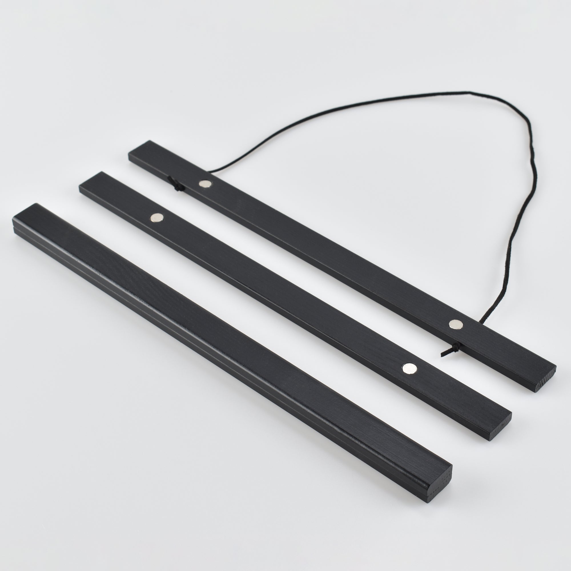 Posterhängare Svart Ek med magnet