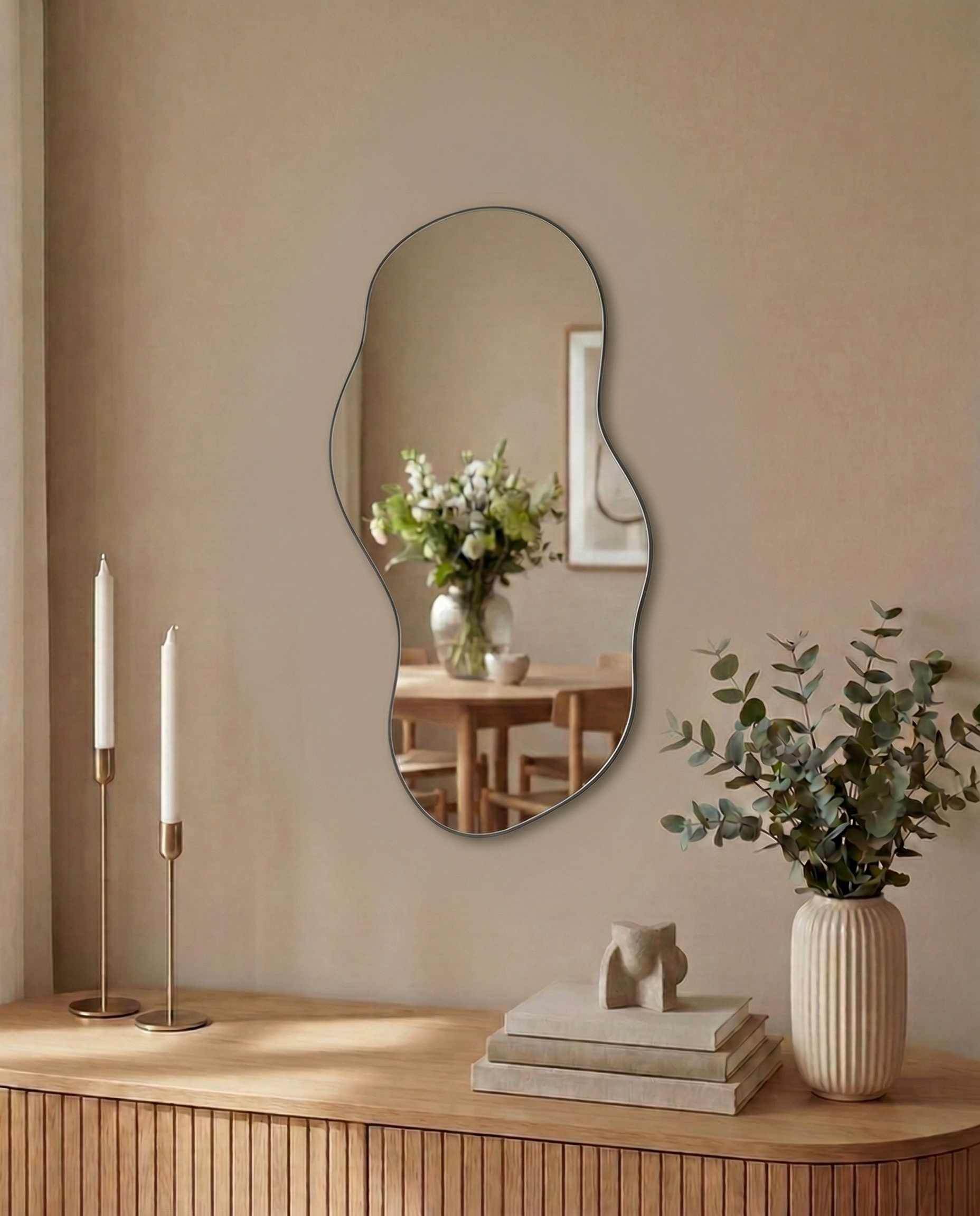 Hornavan – Asymmetrisk spegel 40×80 cm – stilren designspegel för hall, badrum eller sovrum hos Bozetto