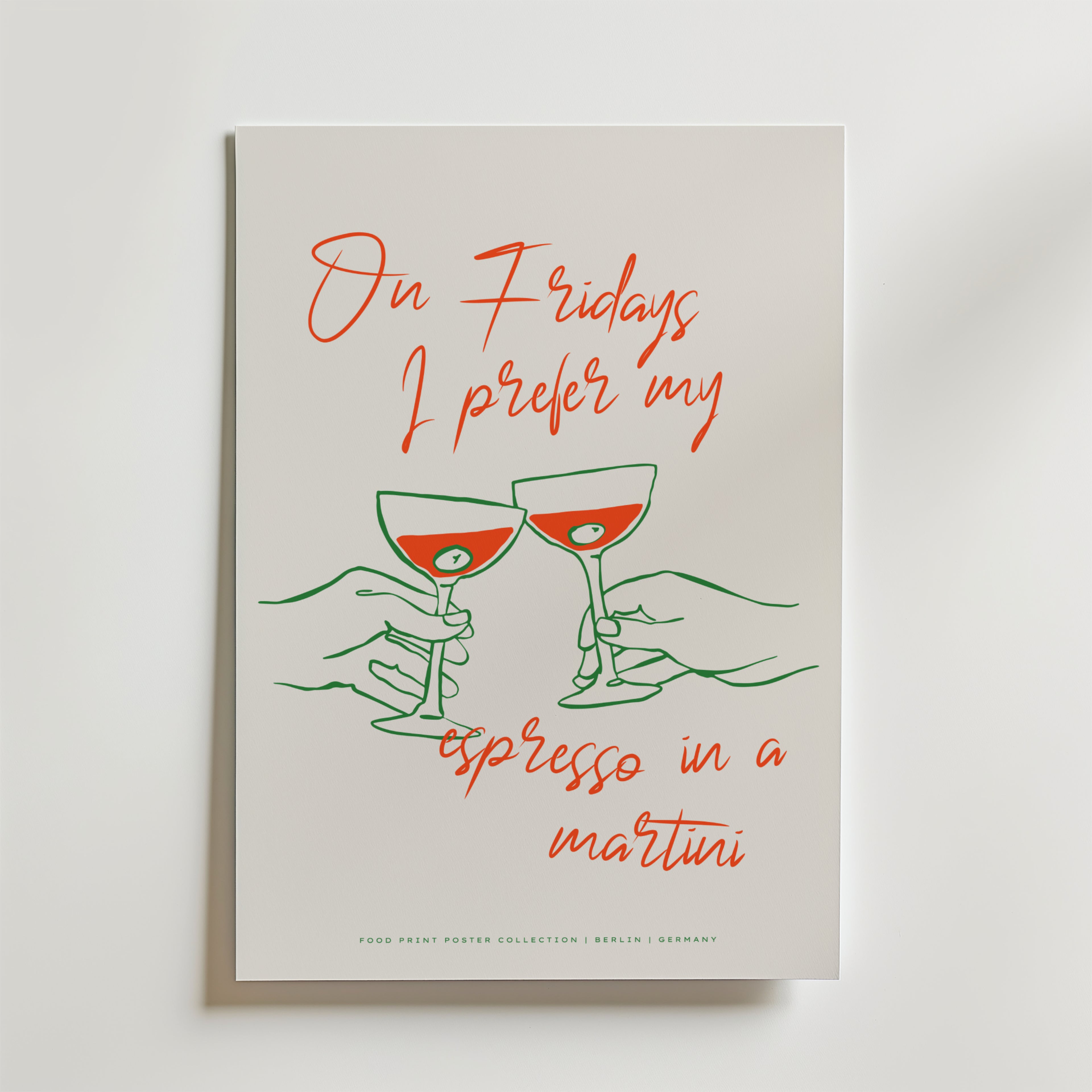 Friday Espresso Martini Poster – Två espresso martinis höjs i en skål, lekfullt tecknade med gröna linjer och rödorange