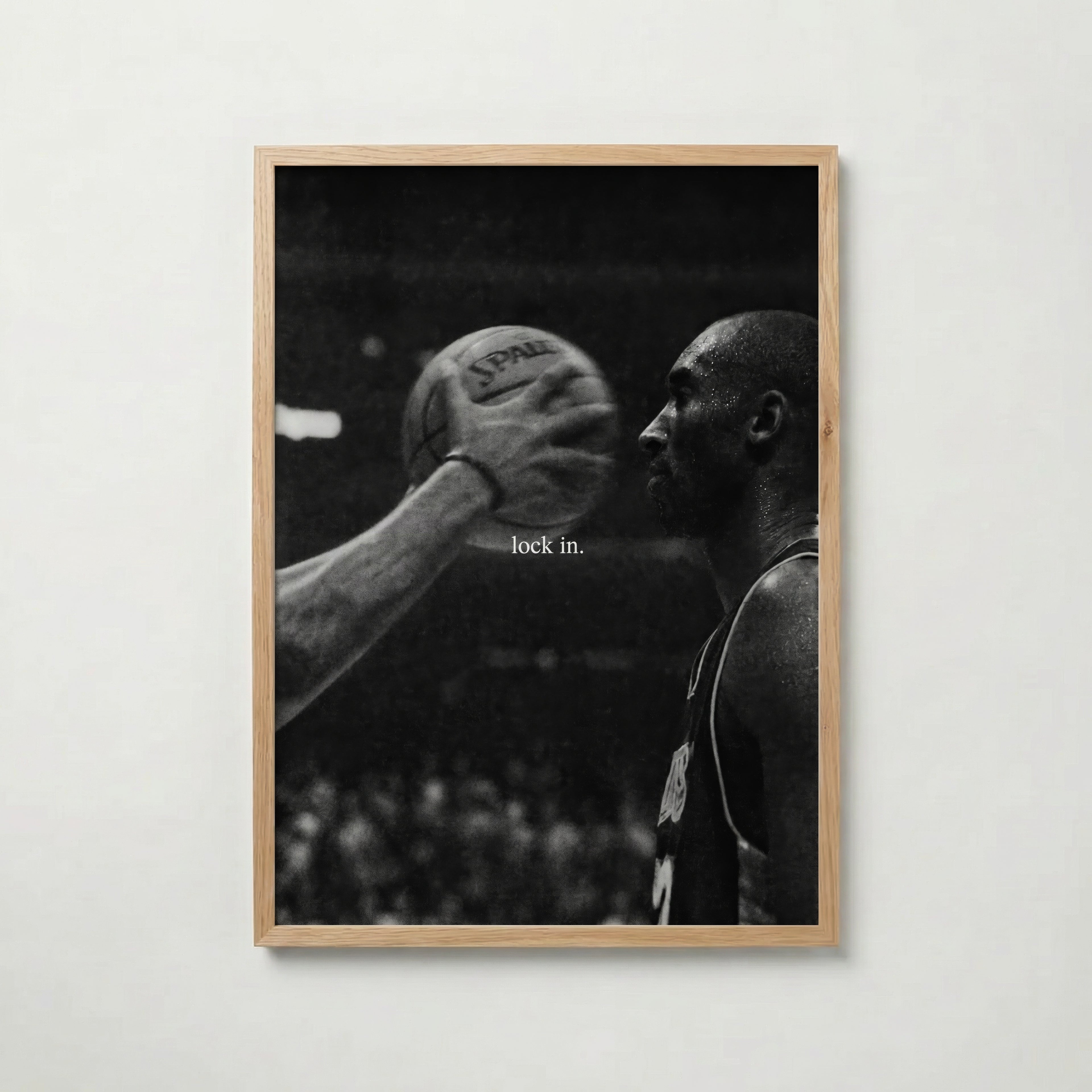 Kobe Bryant Lock In – affisch med snyggt motiv, köp enkelt hos Bozetto i flera storlekar