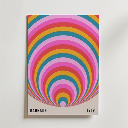 Bauhaus Color Arch – stilfullt konsttryck från Bozetto, tryckt på matt finpapper