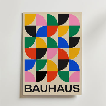 Bauhaus Geometry Poster – Bauhaus Geometry Poster är ett konstverk som förenar enkelhet och lekfullhet genom