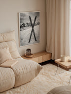 Crossed Skis Poster – i rum 1