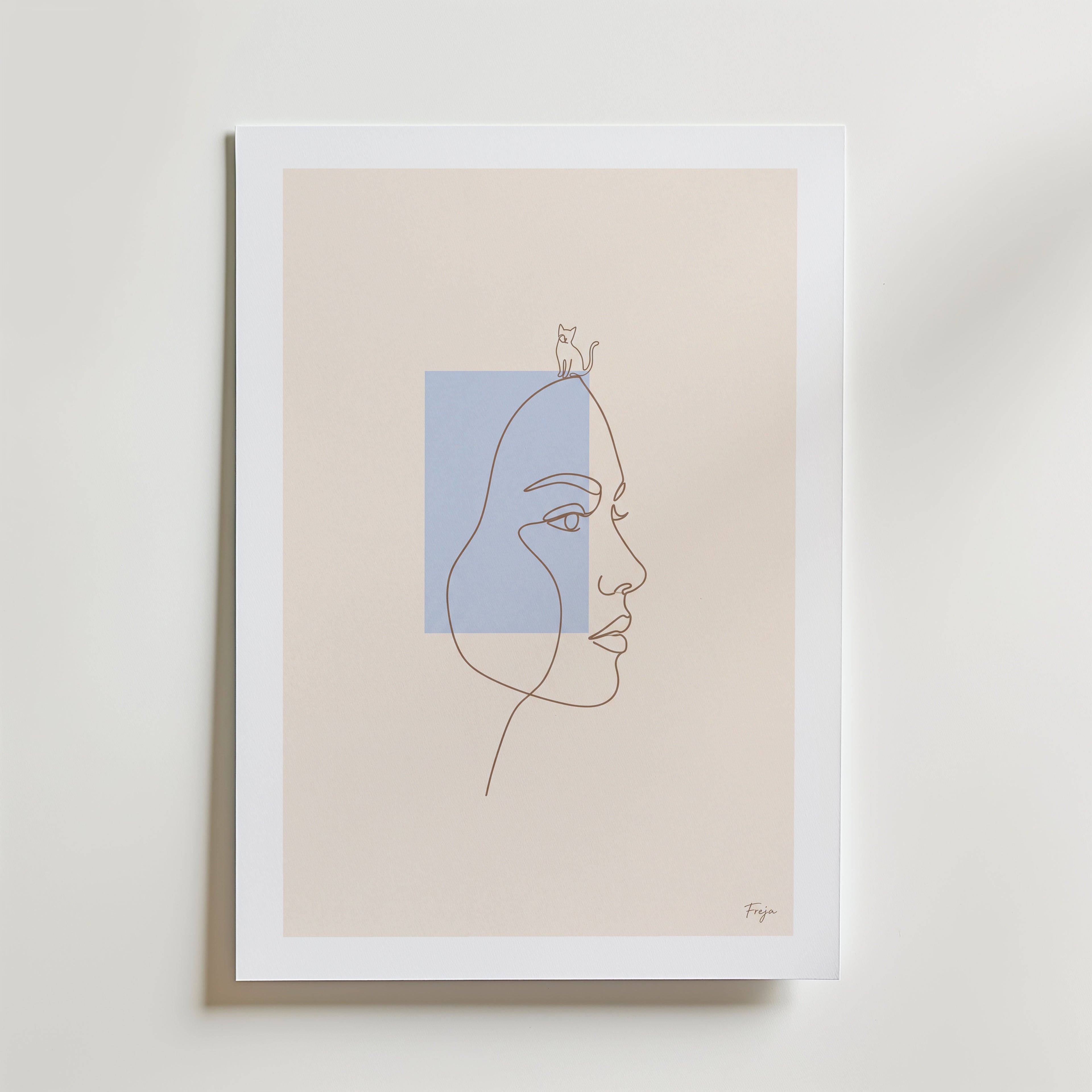 Freja Lund – Profil – med passepartout